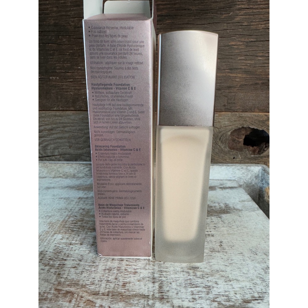 Elizabeth Arden Flawless Finish Skin Caring Foundation 100C 1oz NIB MSRP $42 - Picture 2 of 6